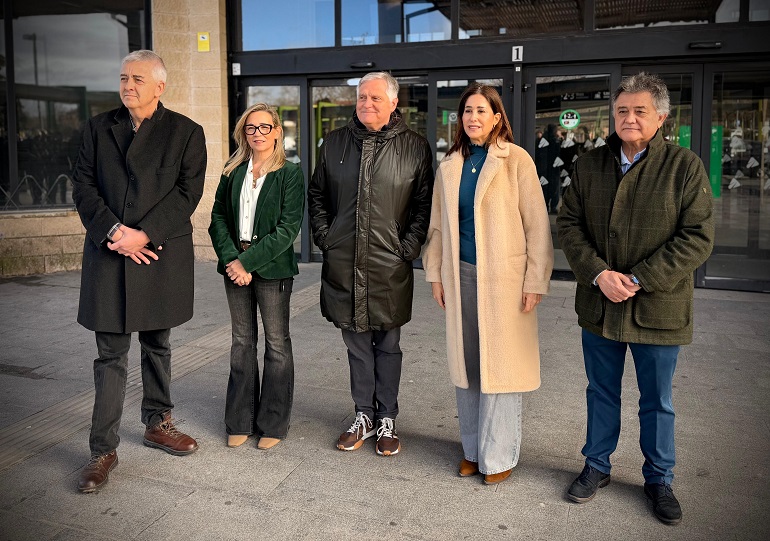 El PP exige la dimisión de Óscar Puente por la degradación insoportable del AVE en Ciudad Real