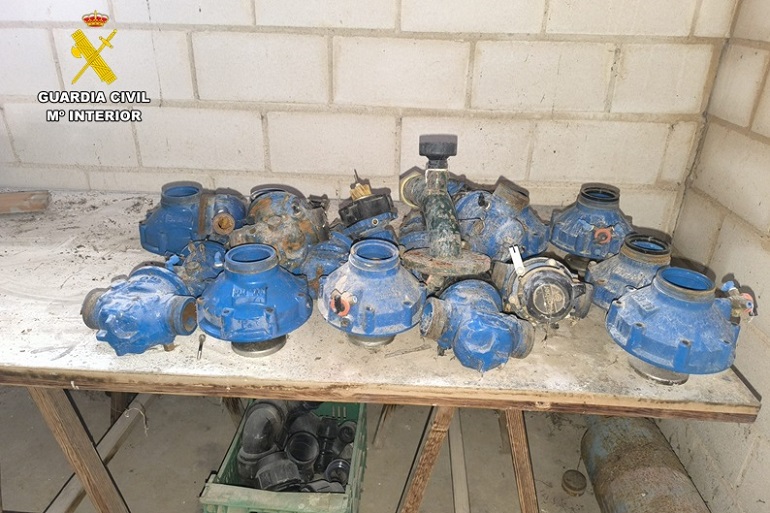 Así operaba el empleado que hurtó 44 caudalímetros y 16 rodetes en explotaciones agrícolas