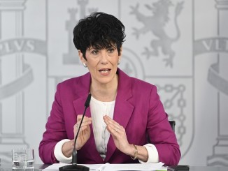 España abre la puerta a una regularización histórica de inmigrantes medio millón de vidas en juego