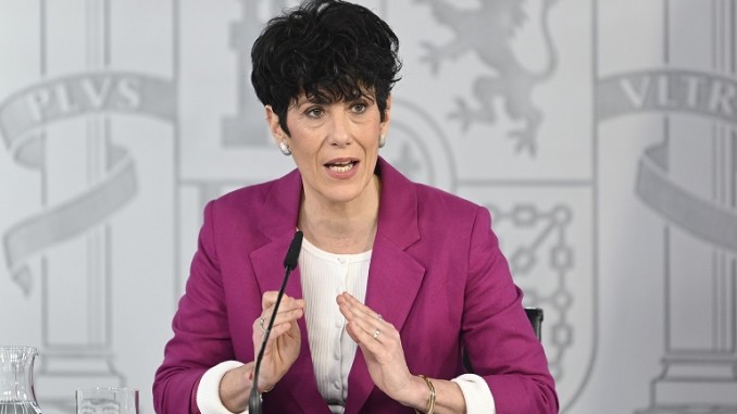 España abre la puerta a una regularización histórica de inmigrantes medio millón de vidas en juego