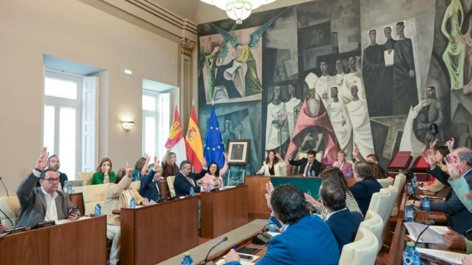 La Diputación moviliza 22,4 millones y abre una vía rápida de 15 millones extra para que los ayuntamientos salven sus obras atascadas 770