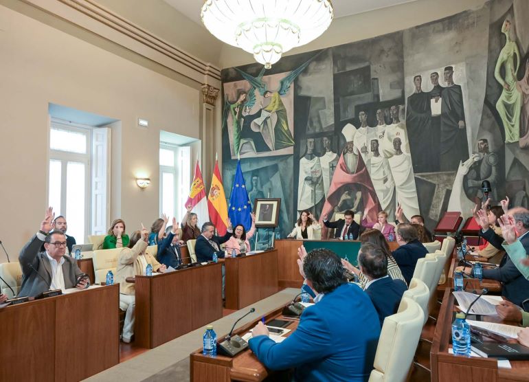 La Diputación moviliza 22,4 millones y abre una vía rápida de 15 millones extra para que los ayuntamientos salven sus obras atascadas 770