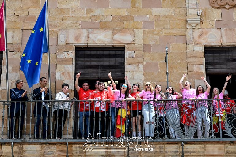 Almagro homenajea a sus heroínas del fútbol sala 770