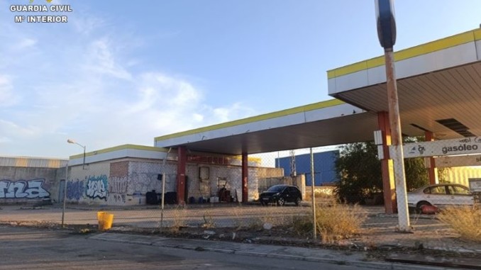 Caen cuatro narcos en Tomelloso dos puntos de venta de droga desarticulados, uno en una gasolinera abandonada 700
