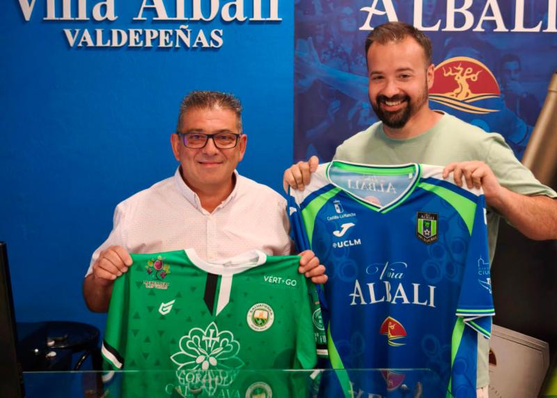 El Viña Albali Valdepeñas firma un acuerdo estratégico con el CD Salvatierra FS para reforzar su cantera