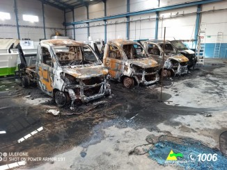 Arde una nave industrial en Herencia un bombero resulta afectado por inhalación de humo, la rápida actuación evita un incendio de mayores dimensiones 770