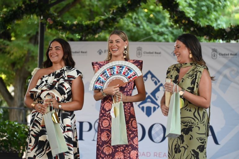 Ciudad Real presenta a su nueva Dulcinea y Damas 2026 así comienza el relevo generacional de la Pandorga 770