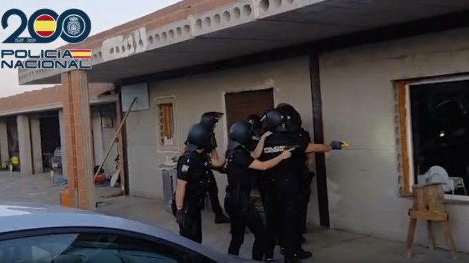 Golpe al narcotráfico en Ciudad Real la Policía Nacional rescata una veintena de animales en una finca con casi 1.000 plantas de marihuana 770