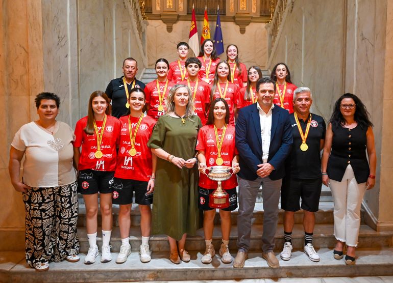 La Diputación de Ciudad Real homenajea al Almagro FSF tras conquistar el histórico Campeonato de España cadete 770