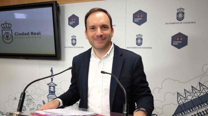La ronda de la Mata cambia por completo Ciudad Real instalará un nuevo paso de peatones, un semáforo y reorganizará todo el tráfico 770
