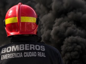 Un incendio en un garaje comunitario de Malagón obliga a desalojar 20 viviendas 770