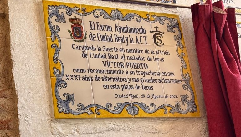 Víctor Puerto deja su huella para siempre en Ciudad Real la plaza de toros inmortaliza sus 31 años antes de su último paseíllo 770
