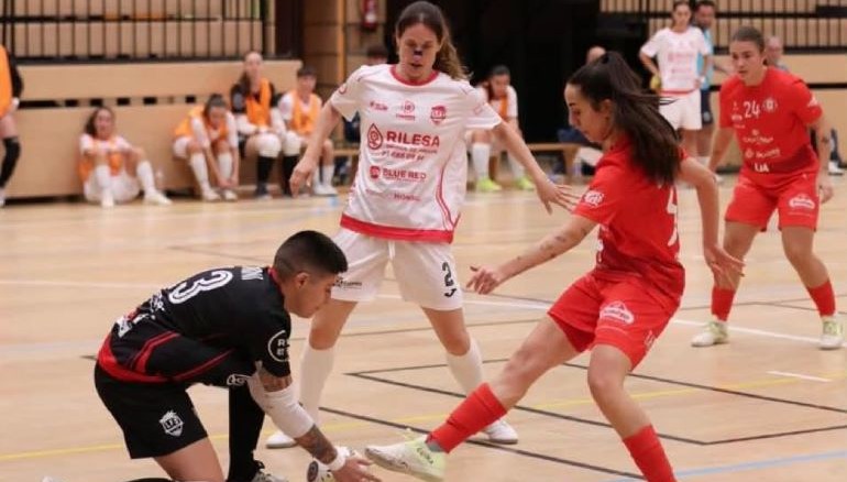 El Almagro FSF cae ante el Leganés en un duelo de infarto y pierde el liderato del Grupo 3 770