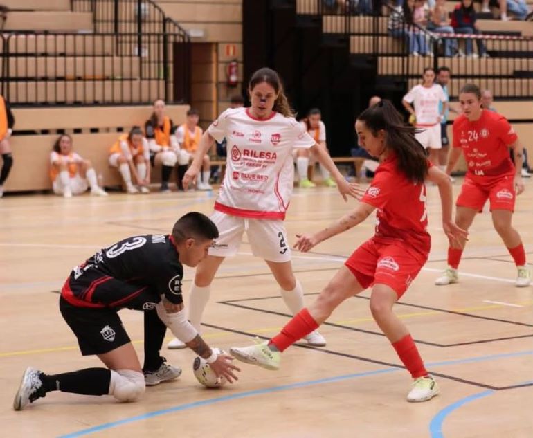 El Almagro FSF cae ante el Leganés en un duelo de infarto y pierde el liderato del Grupo 3 770